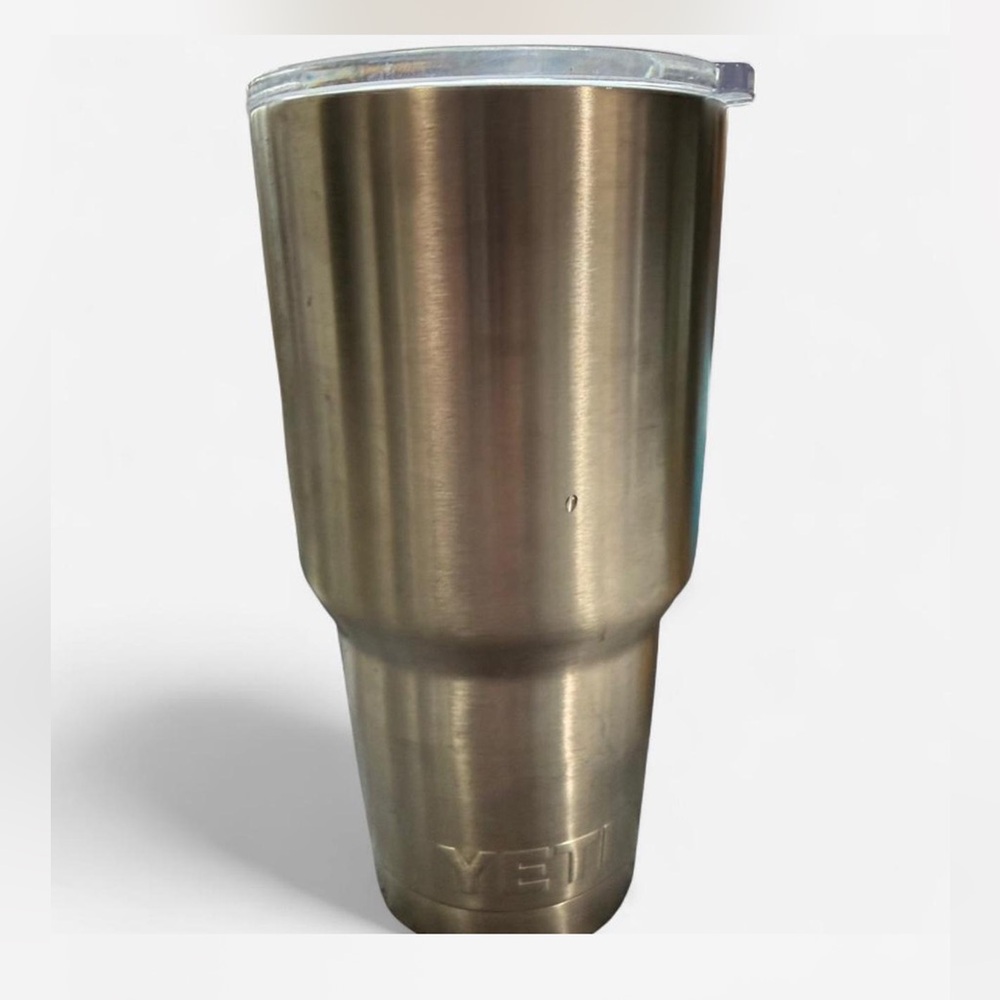Stainless Yeti 30oz Rambler